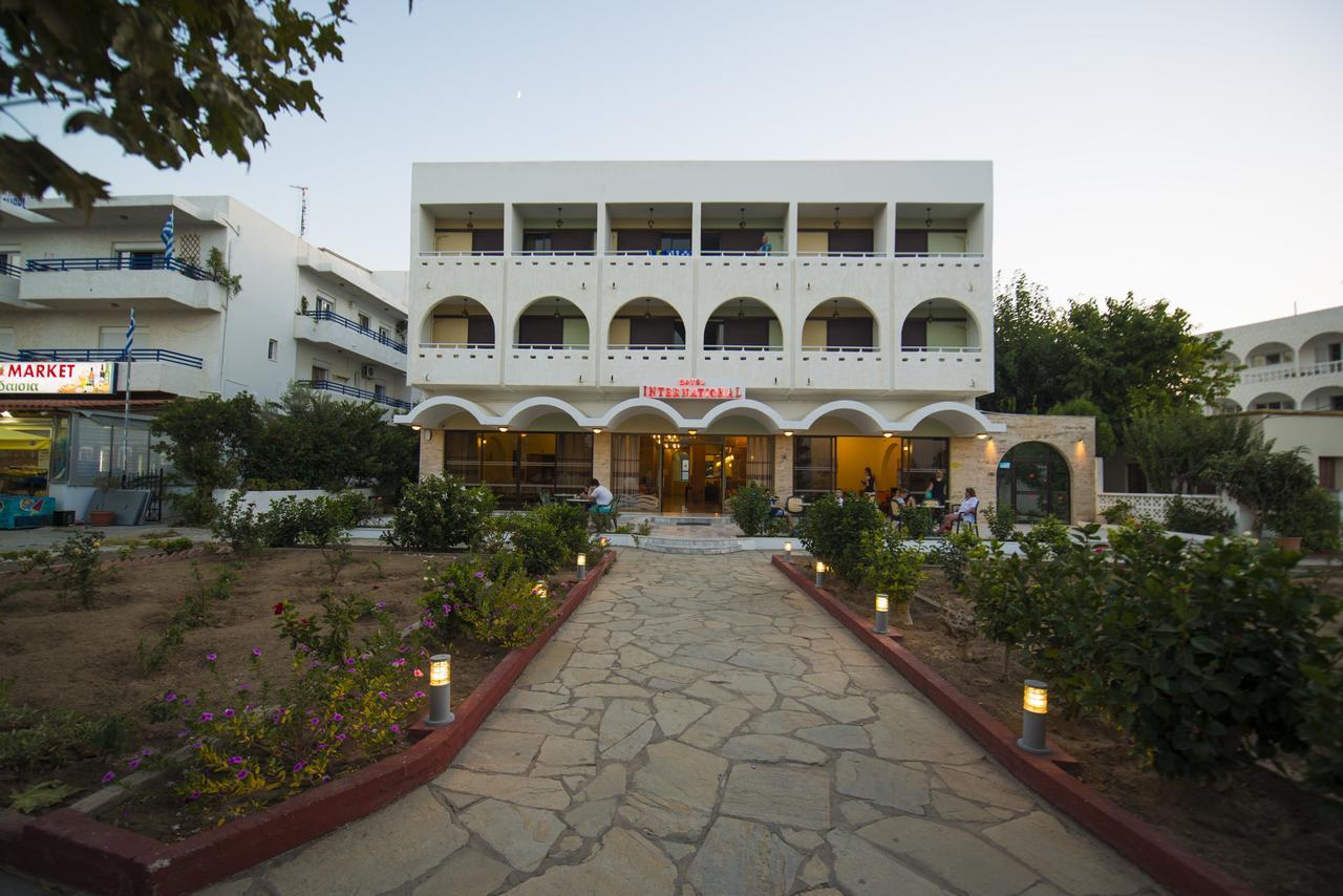 International Hotel Cos Exterior foto
